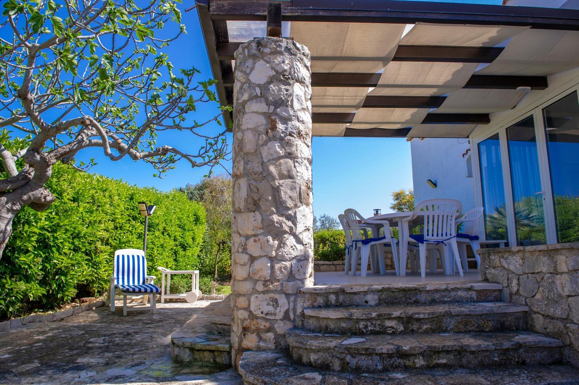 Bouganvilla Polignano a Mare Esterno foto