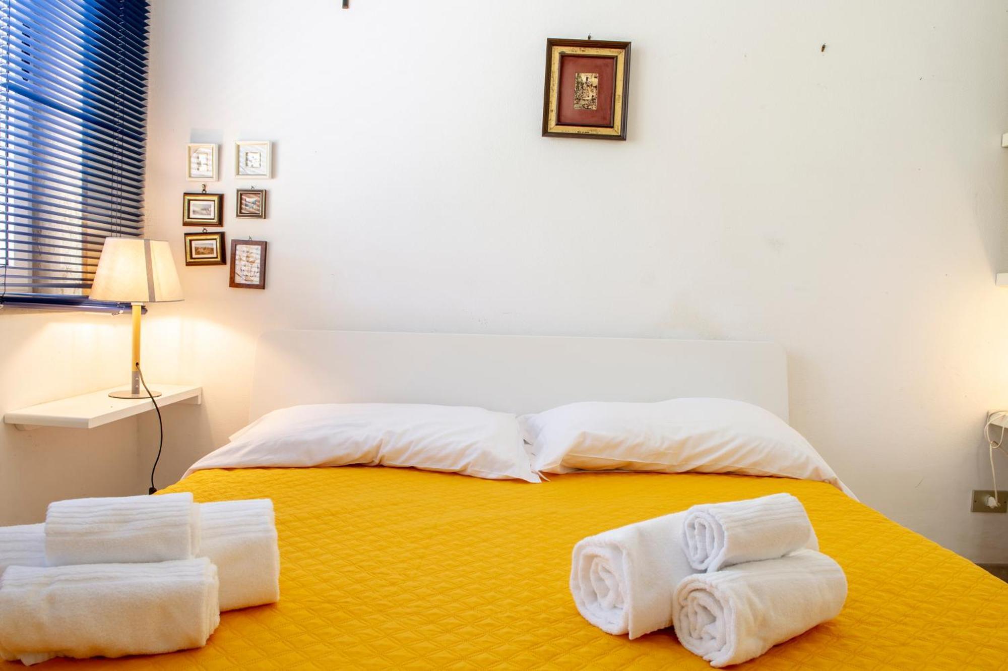 Bouganvilla Polignano a Mare Esterno foto