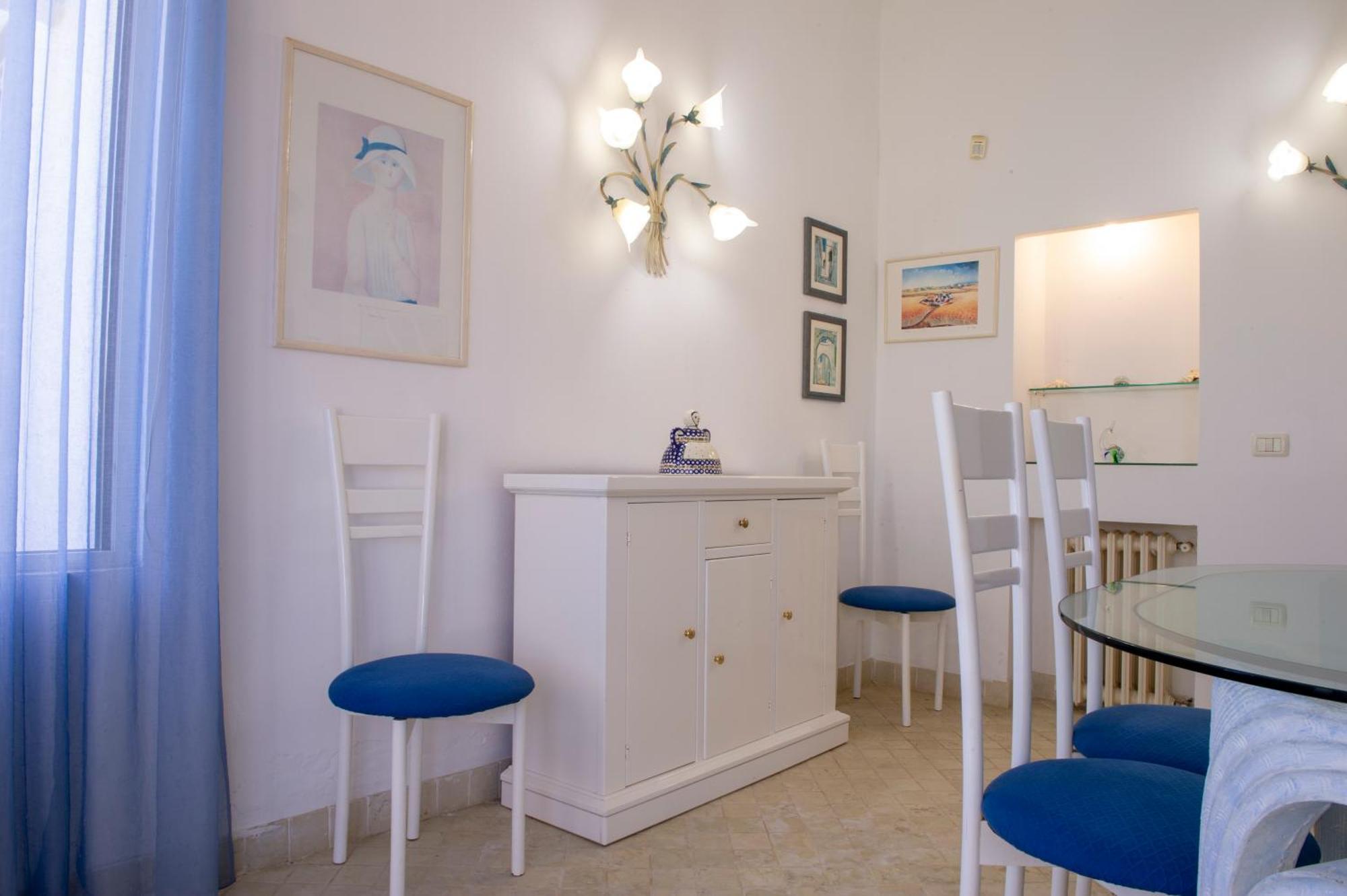 Bouganvilla Polignano a Mare Esterno foto