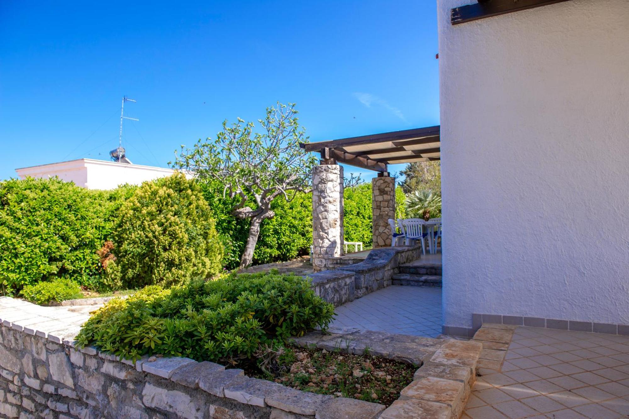 Bouganvilla Polignano a Mare Esterno foto